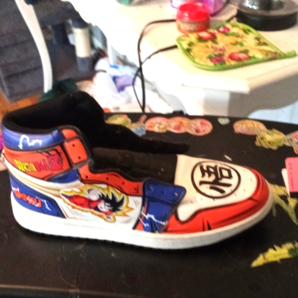 Anime shoes